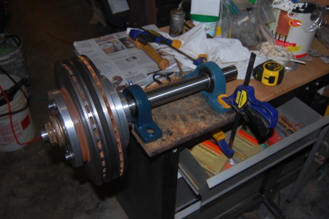 clutch1.jpg 640x853 - 101k