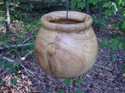 Large spalted maple pot maple_pot1.jpg 448x360 - 62.3k